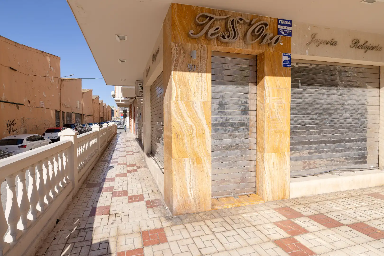 Vista exterior de Local en venda en Málaga amb Aire condicionat, Calefacció i Terrassa