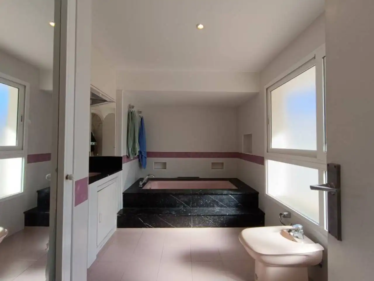 Apartamento con piscina en venta en Playa de Levante, imagen 41