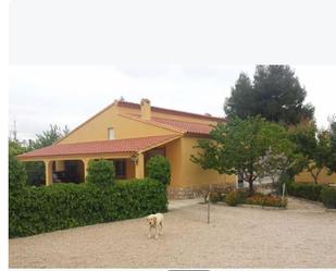Vista exterior de Casa o xalet en venda en  Albacete Capital amb Aire condicionat, Calefacció i Jardí privat