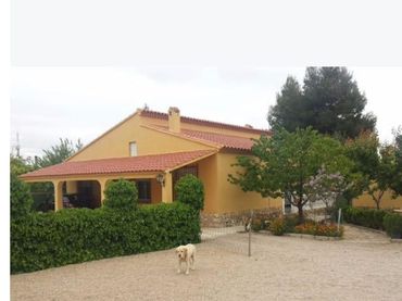 Xalet amb piscina en venda a Calle E 47