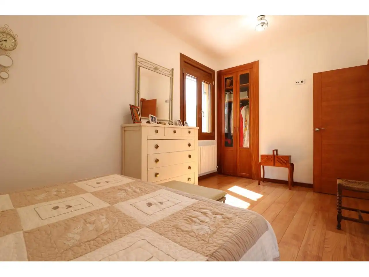 Dormitori de Casa o xalet en venda en Cerdanyola del Vallès