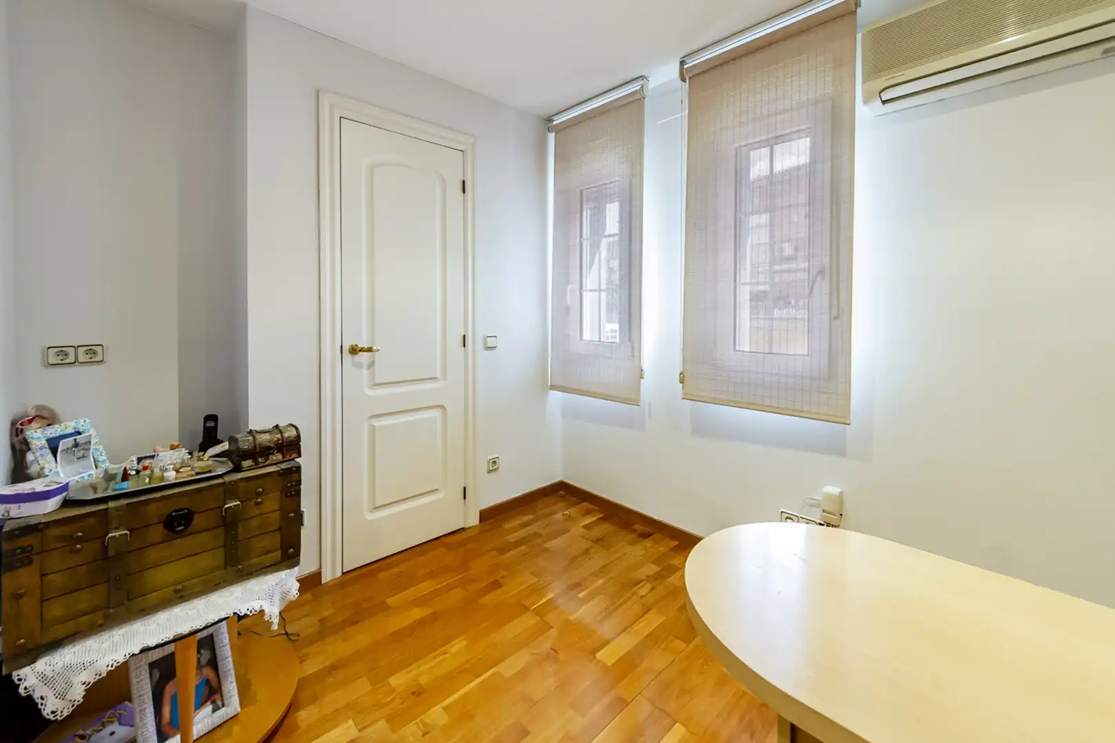 Habitación de Casa o chalet en venta en Martorell con Aire acondicionado, Calefacción y Jardín privado
