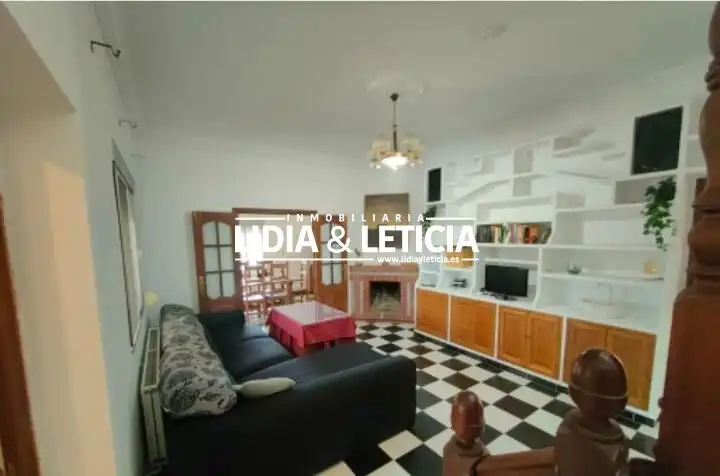 Living room of Houses for sale in El Viso del Alcor  with Private garden, Swimming Pool and Furnished