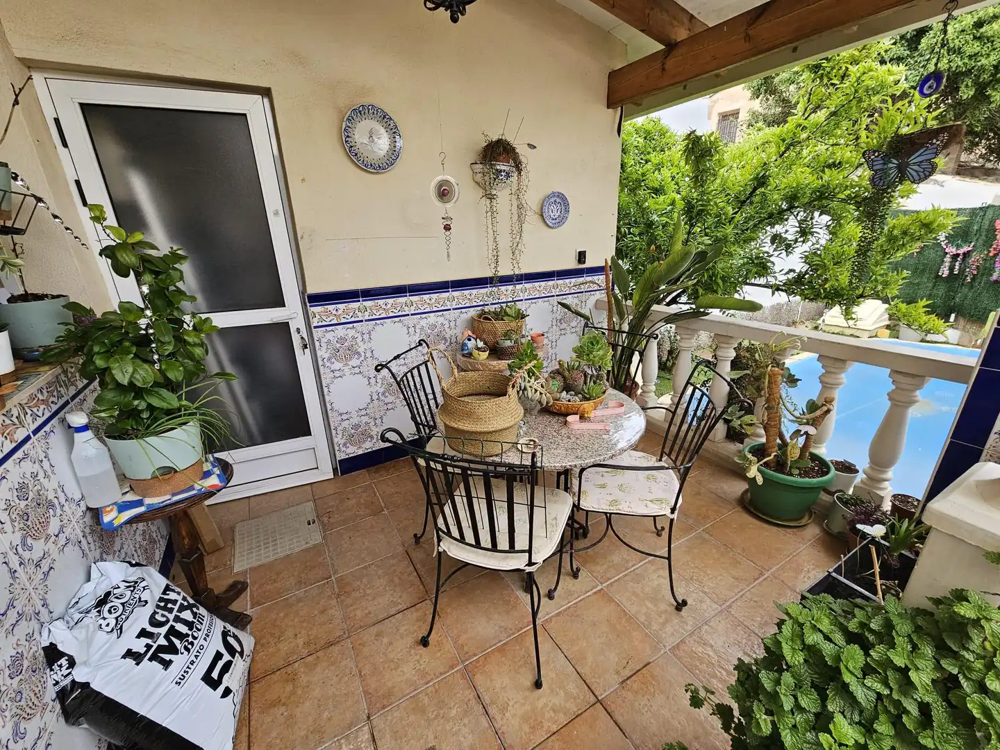 Casa adosada en venta en El Pinós / Pinoso