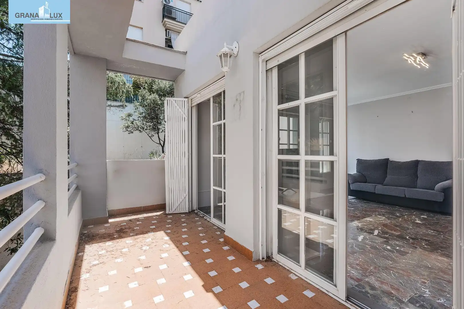 Piso con ascensor en venta en Calle del Cerro de los Machos, imagen 3