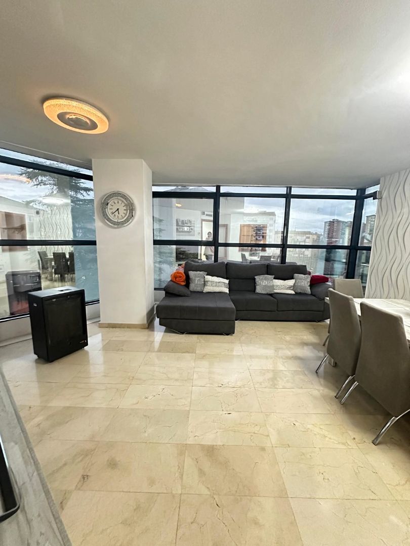 Living room of Flat for sale in Manresa  with Air Conditioner, Heating and Parquet flooring