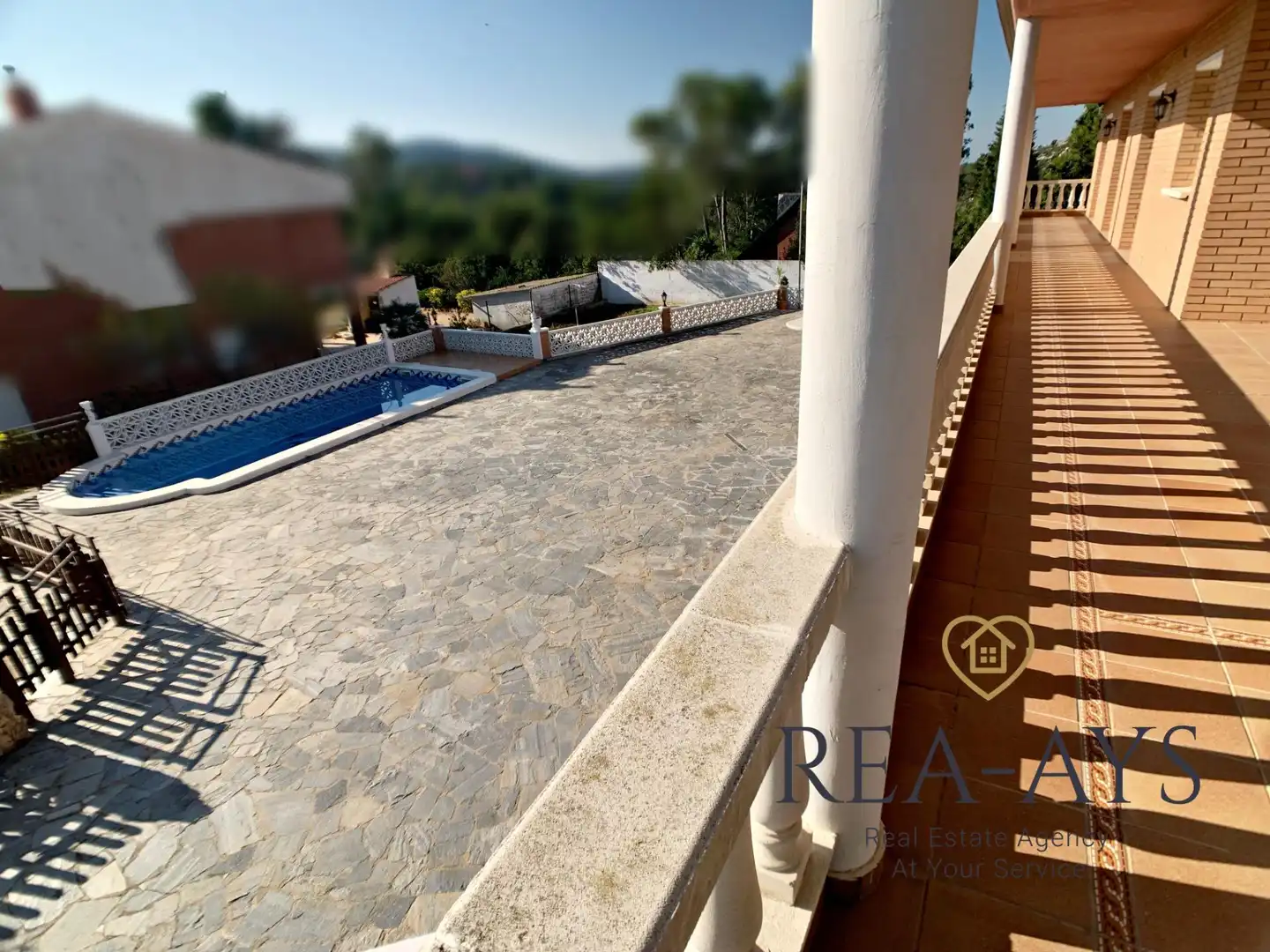 Vista exterior de Casa o chalet en venta en Vallirana con Jardín privado, Terraza y Trastero