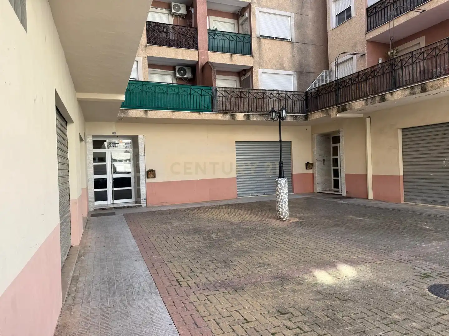 Gewerbefläche zum Verkauf in Avenida Diputación Provincial, no 14, L'Olleria, Spain