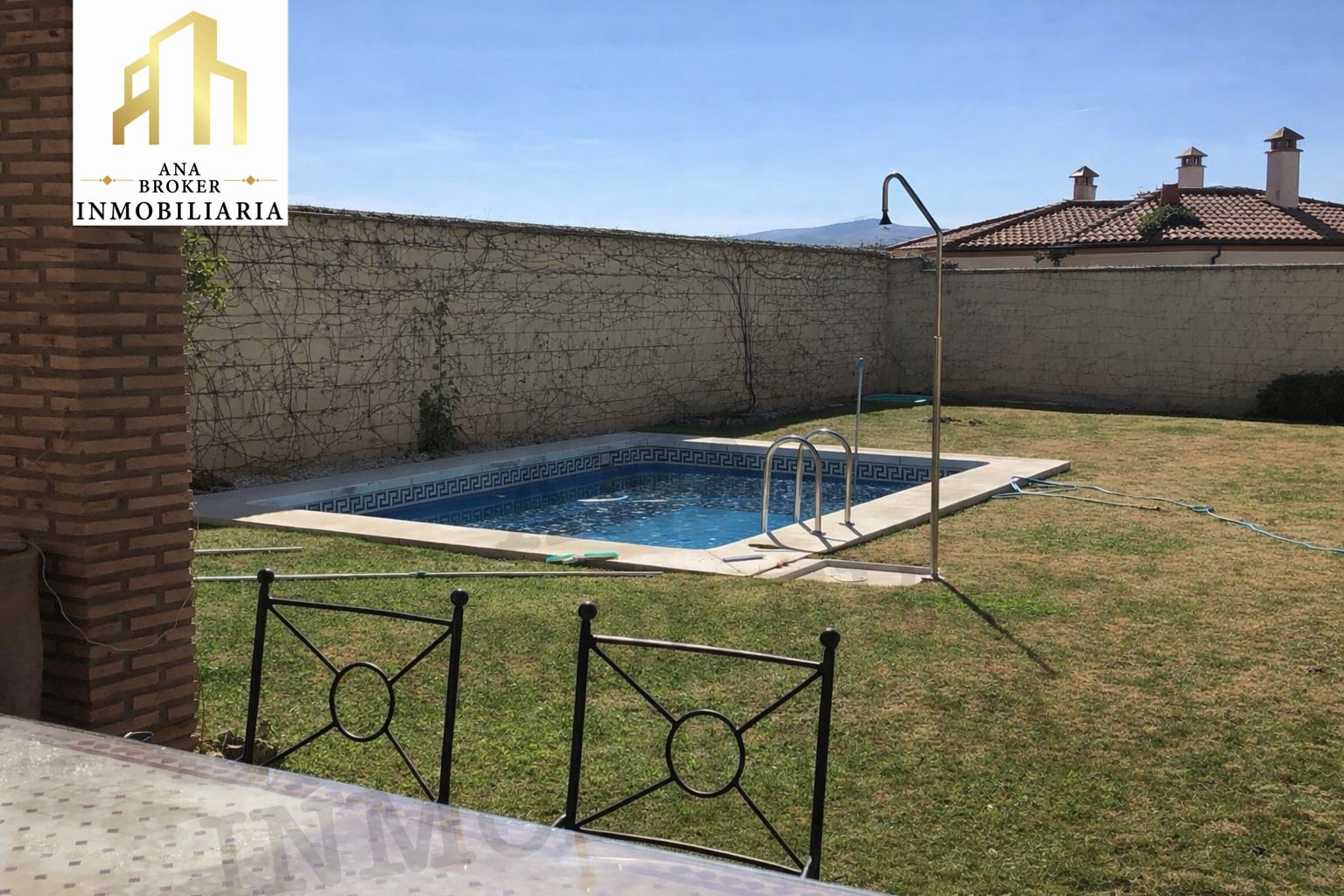 Casa adosada de lloguer a Calle Escritor Antonio Machado, La Planilla