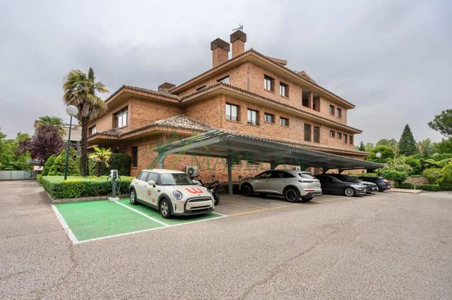 Oficina en Alquiler en La Florida -  El  Plantío