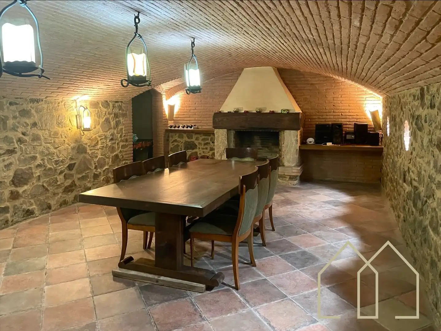 Comedor de Casa o chalet en venta en Sant Joan de Mollet con Aire acondicionado, Calefacción y Jardín privado