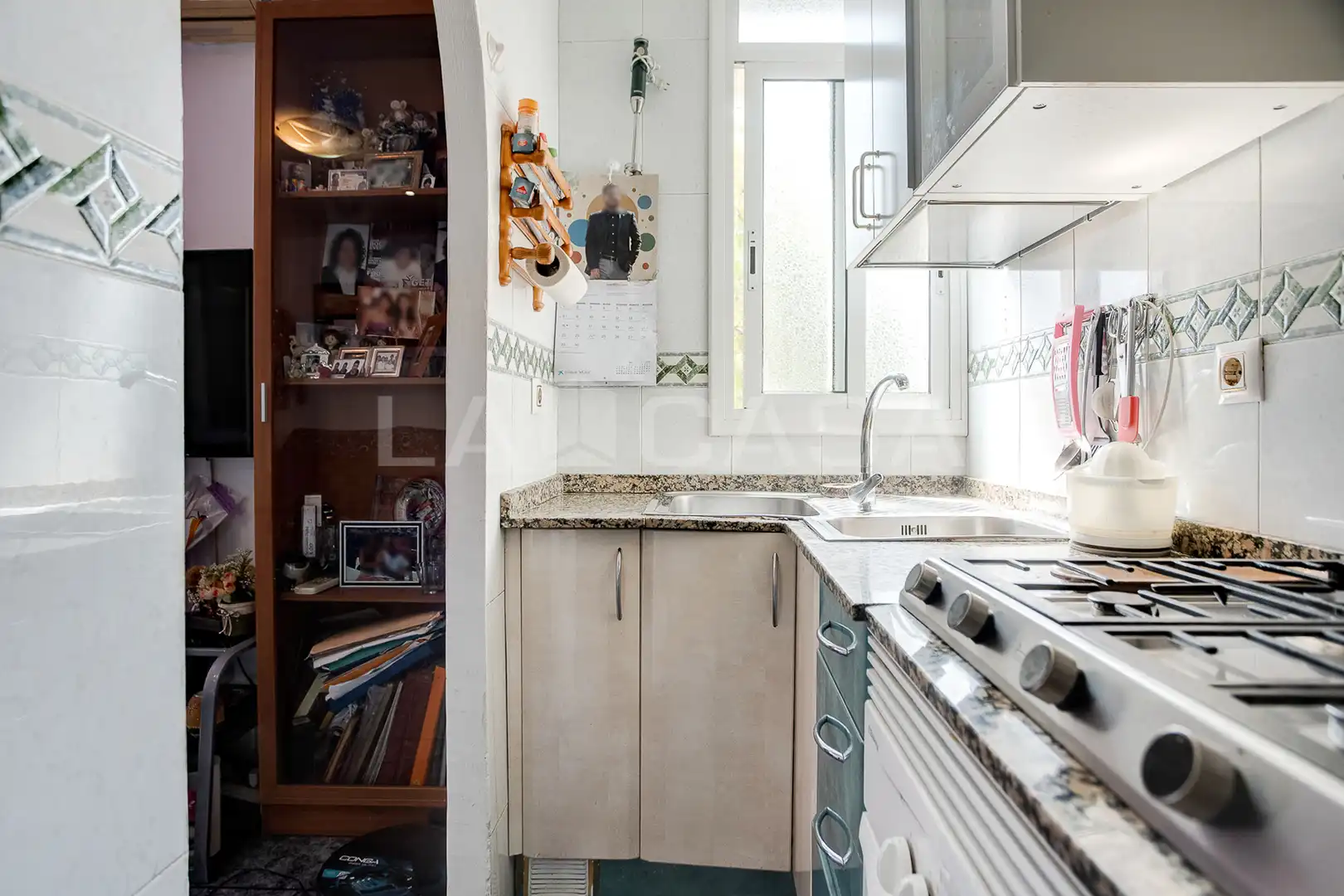 Cuina de Pis en venda en Barcelona amb Calefacció