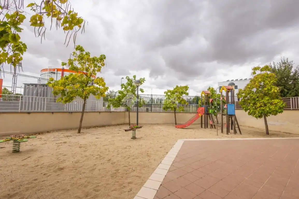 Terrace of Flat for rent in Santa Marta de Tormes  with Air Conditioner, Heating and Community pool