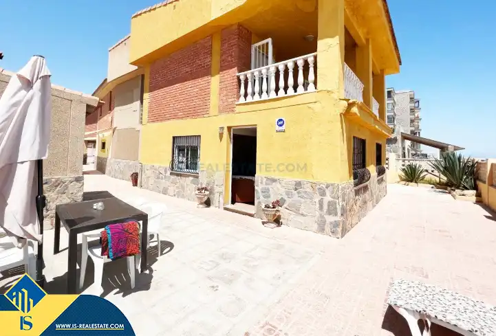 Xalet amb terrassa en venda a Guardamar Playa, imagen 2