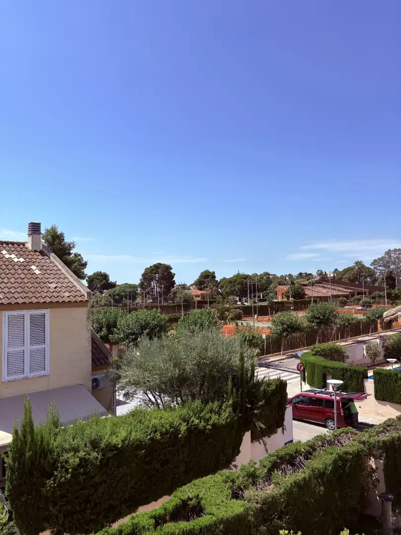 Jardín de Casa adosada en venta en Rocafort con Aire acondicionado, Calefacción y Jardín privado