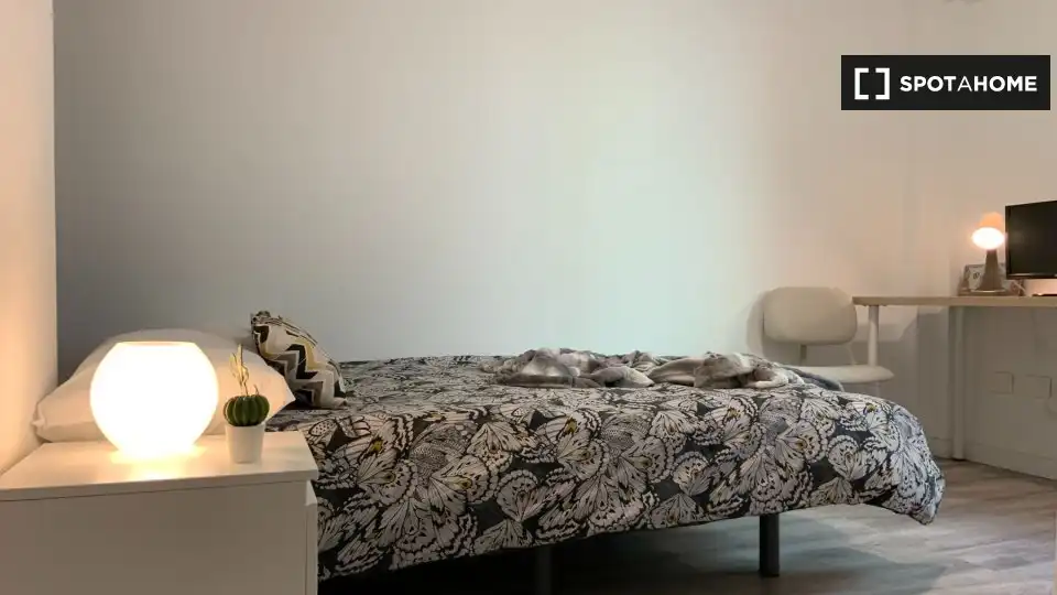 Bedroom of Flat for rent in Las Palmas de Gran Canaria  with Air Conditioner, Heating and Furnished