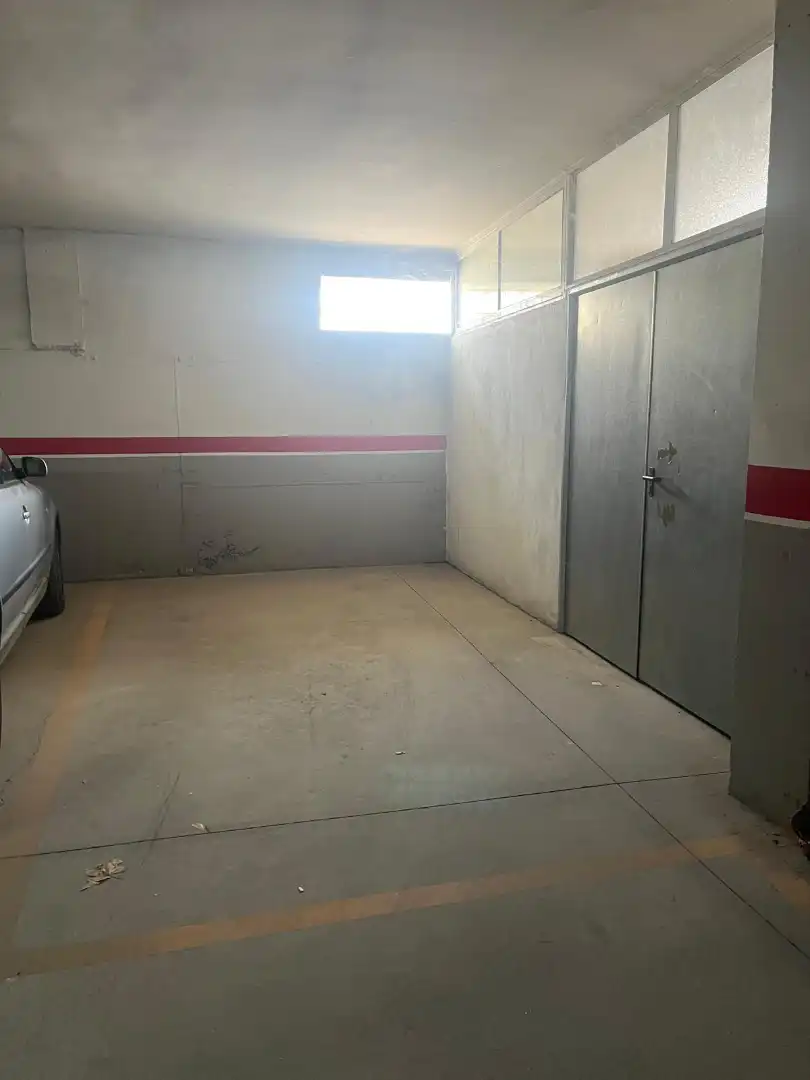 Parkplatz von Wohnung zum Verkauf in Tobarra mit Klimaanlage, Heizung und Terrasse