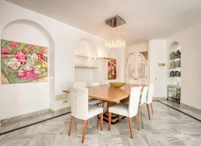Esszimmer von Maisonette zum Verkauf in Marbella mit Klimaanlage, Terrasse und Abstellraum