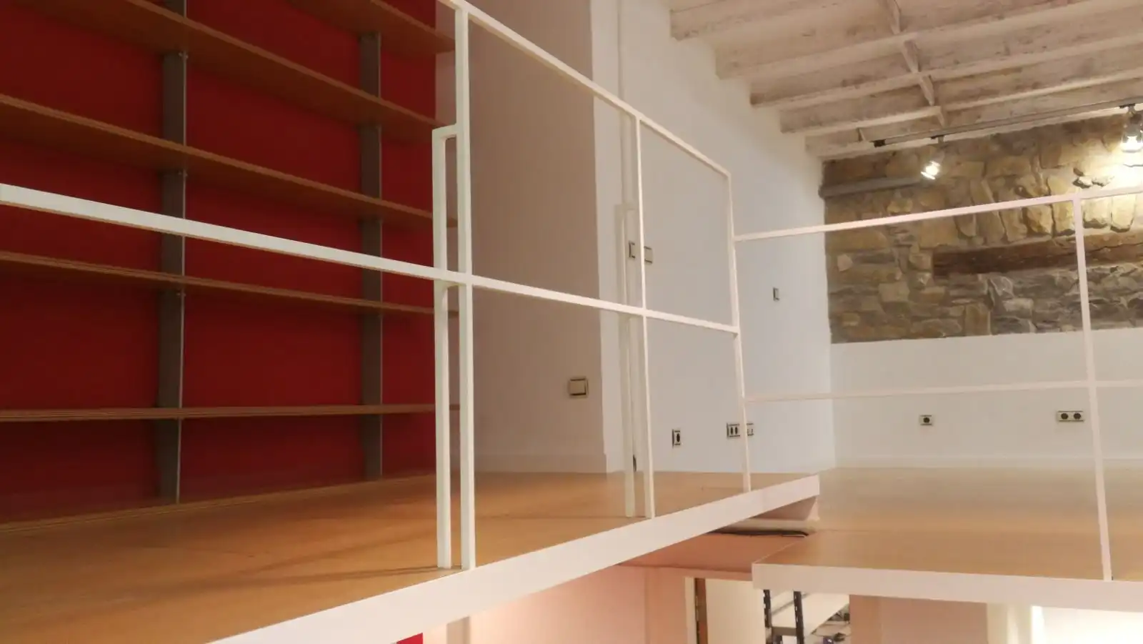Local comercial en alquiler en CALZADA DE EGIA 9, imagen 4