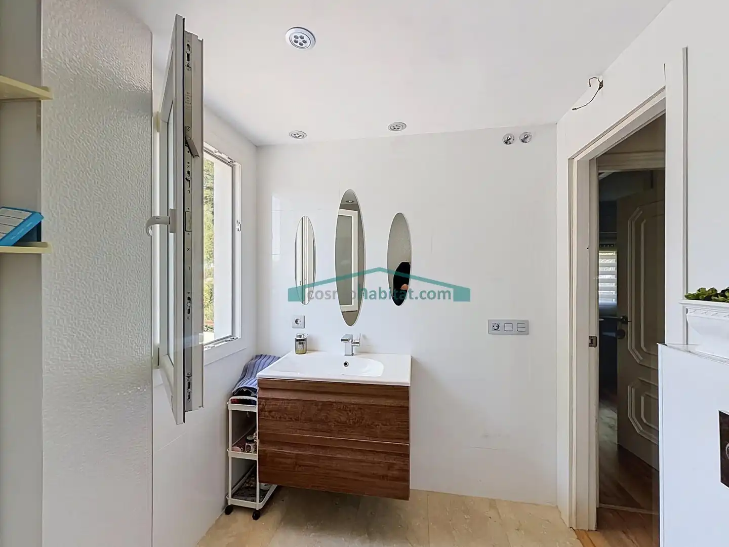 Bathroom of Houses for sale in Olocau  with Terrace and Swimming Pool