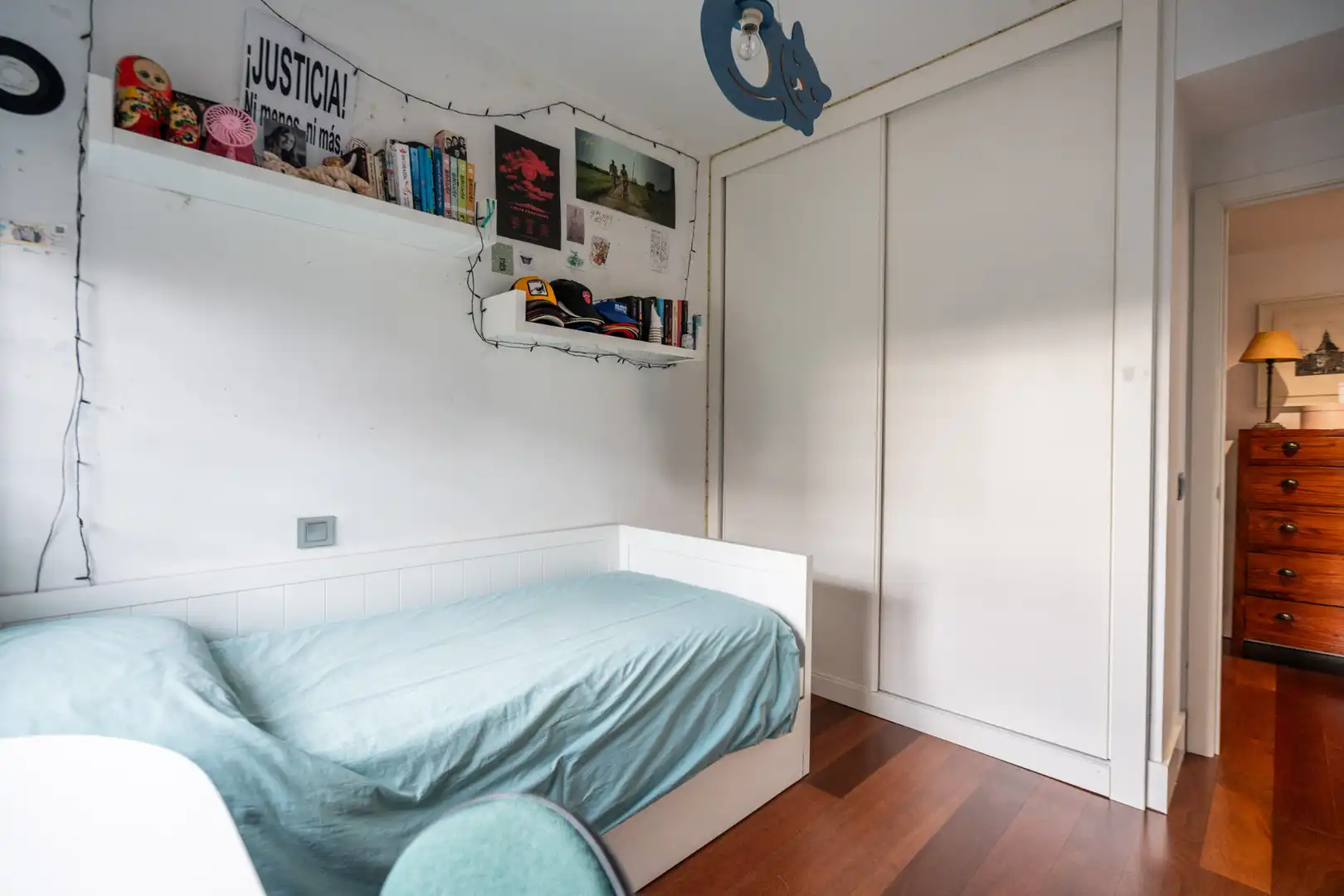Habitación de Casa adosada en venta en Las Rozas de Madrid con Aire acondicionado, Calefacción y Jardín privado