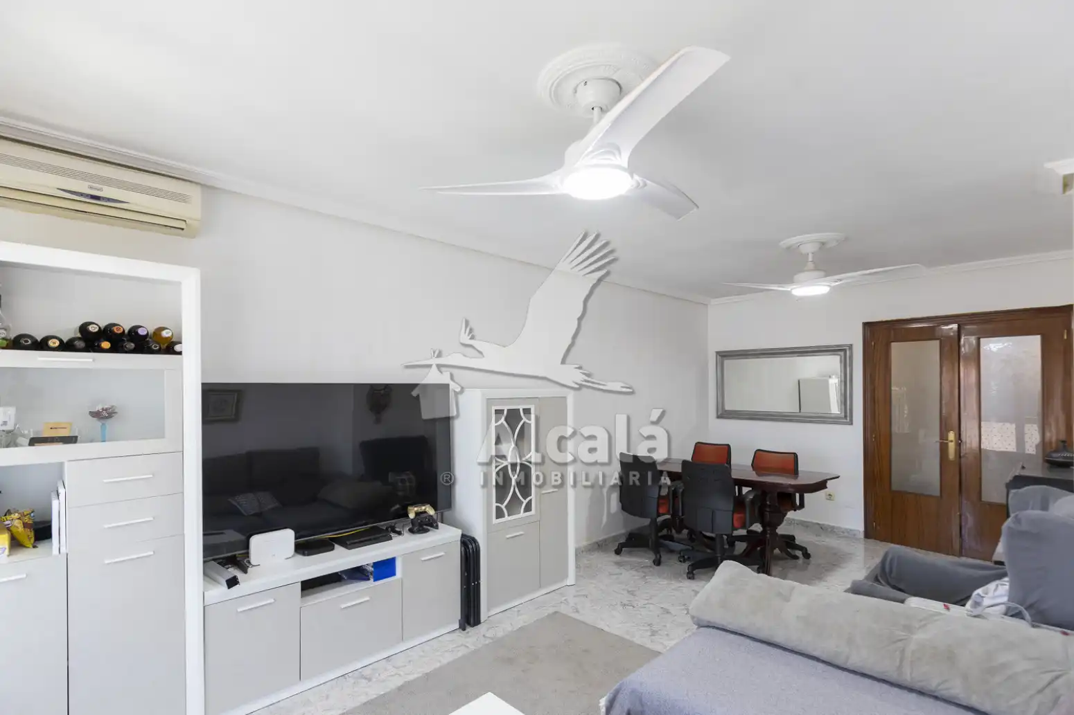 Wohnzimmer von Wohnung zum Verkauf in Ocaña mit Heizung, Privatgarten und Terrasse