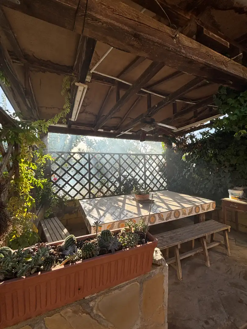 Terrasse von Country house zum Verkauf in Flix mit Klimaanlage, Privatgarten und Schwimmbad