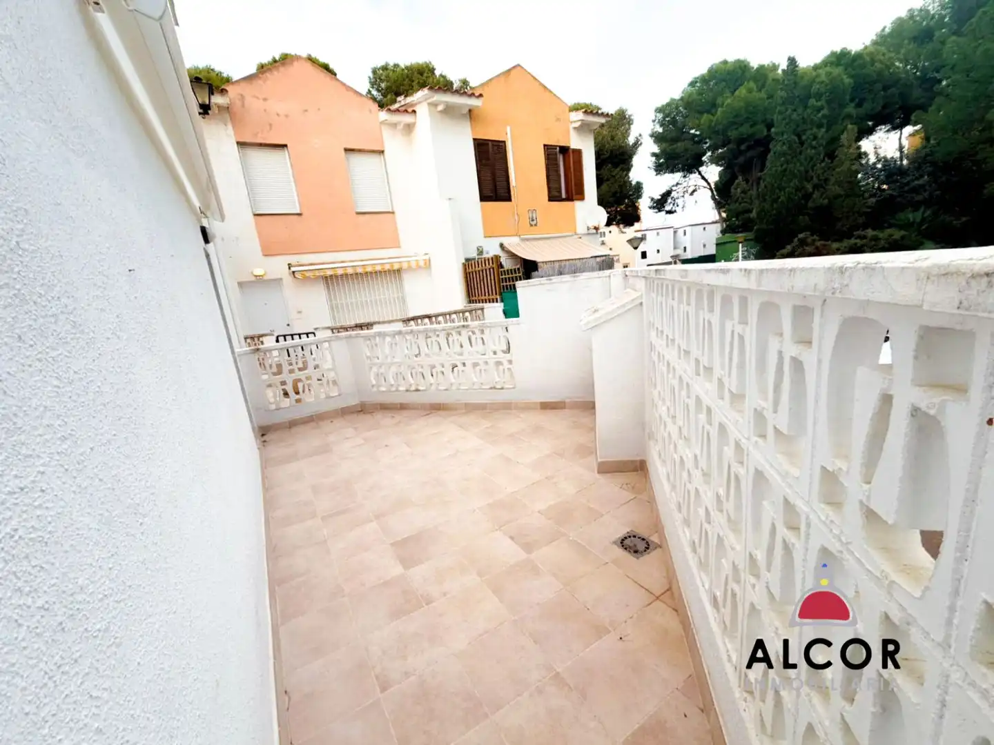 Chalet en venta en Playa de la Concha, imagen 2