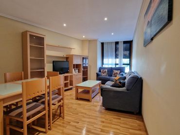 Appartement avec balcon à louer à Rúa Manuel Murguia