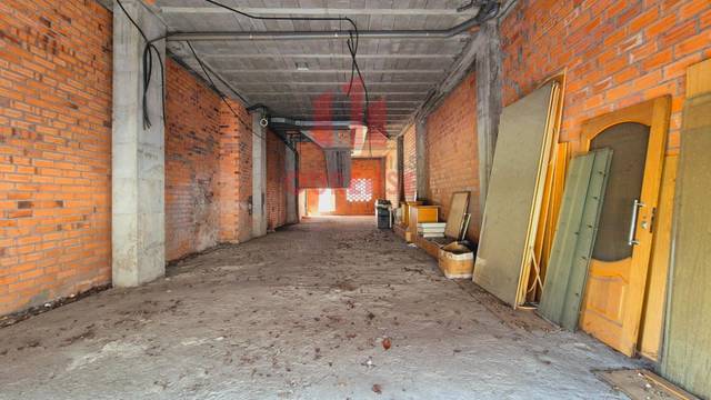 Local comercial en Alquiler en Centro