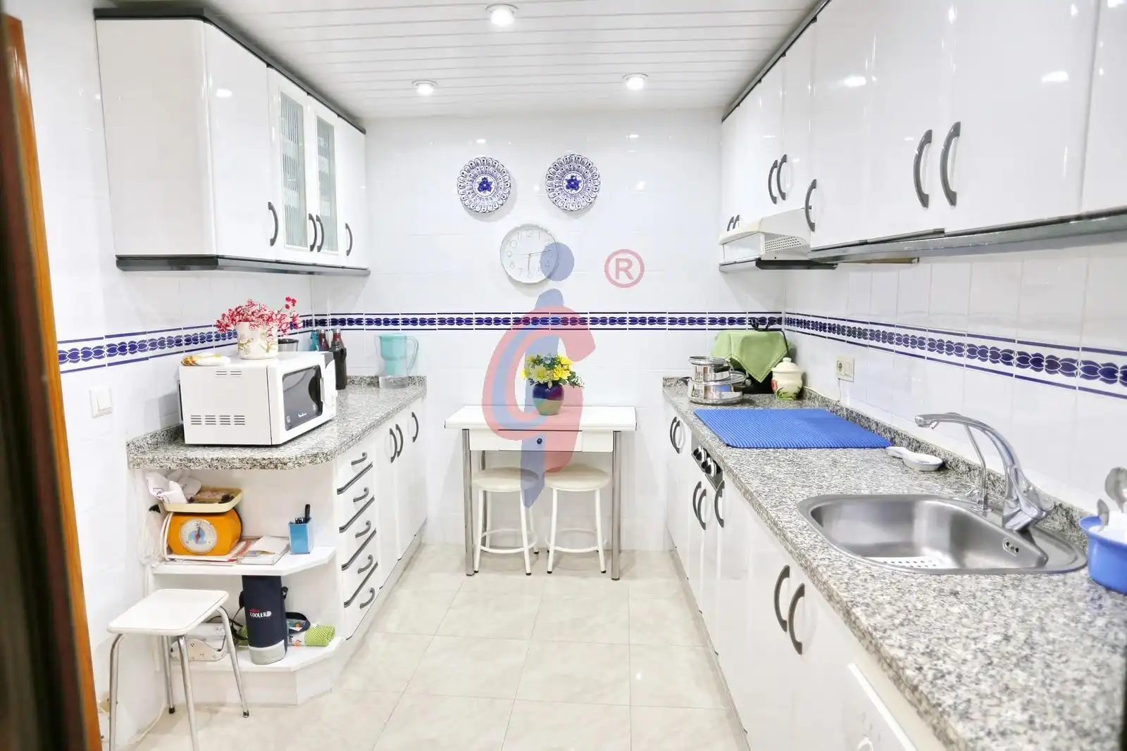 Kitchen of Detached homes for sale in Guardamar del Segura  with Air Conditioner, Private garden and Terrace