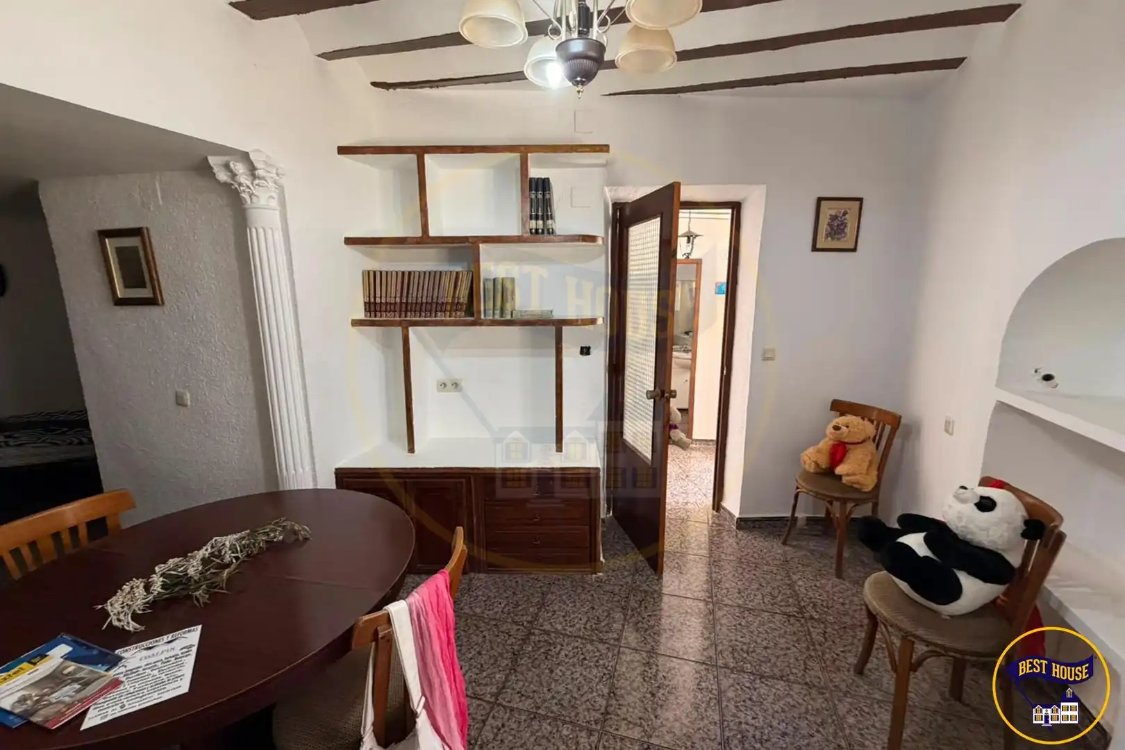 Sala d'estar de Finca rústica en venda en Altarejos amb Moblat
