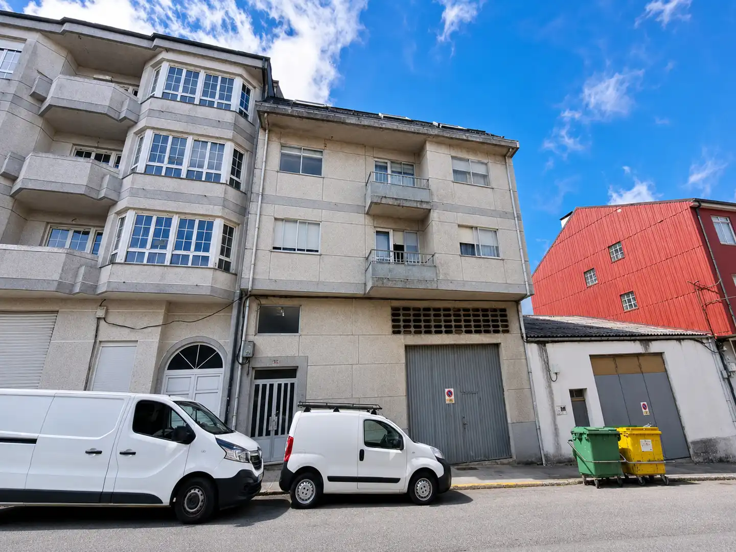 Außenansicht von Wohnung zum Verkauf in Mondoñedo mit Klimaanlage