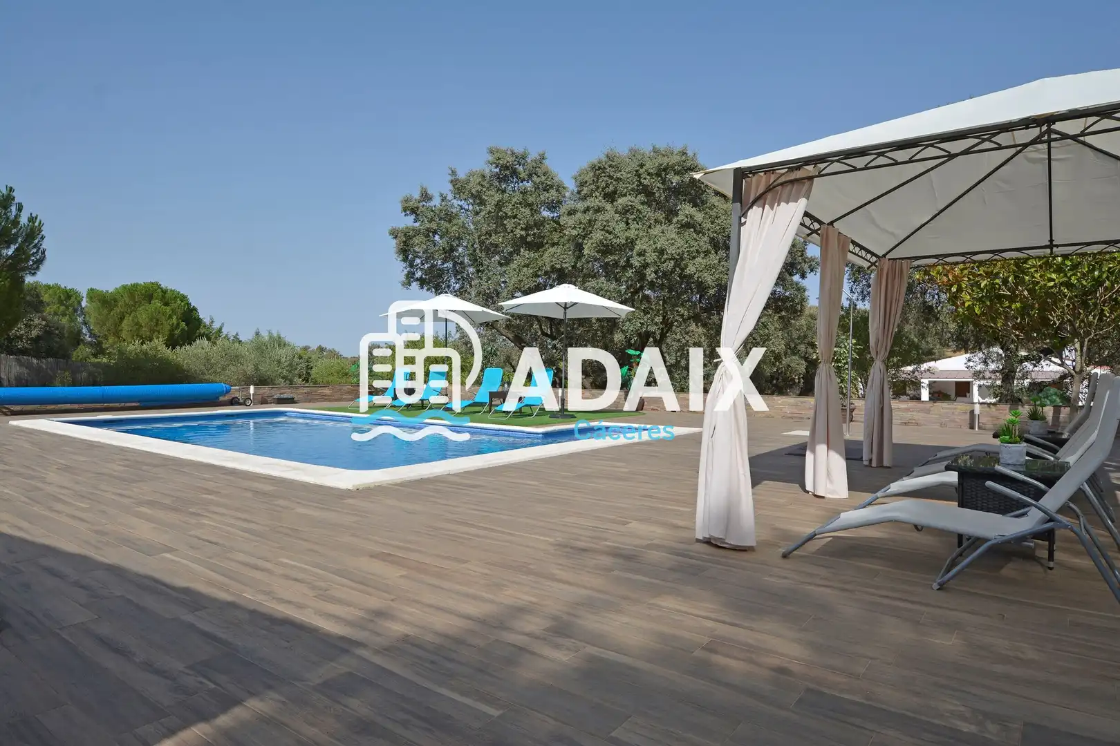Piscina de Casa o chalet en venta en Torreorgaz con Aire acondicionado, Calefacción y Trastero