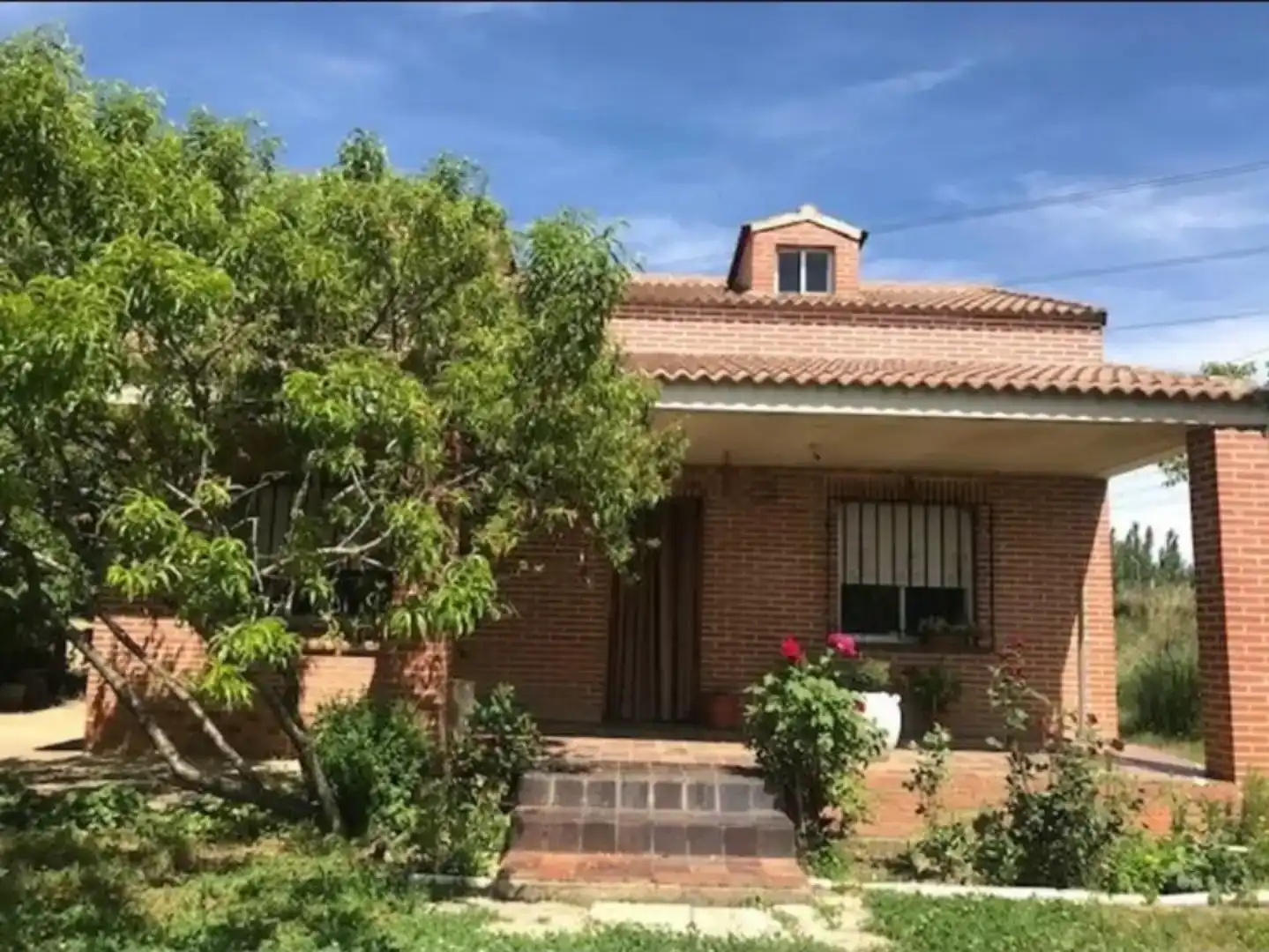Vista exterior de Casa o xalet en venda en Palencia Capital