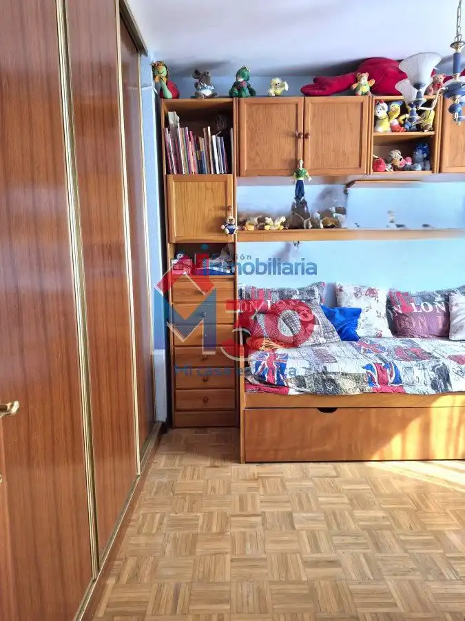 Habitación de Piso en venta en Miranda de Ebro con Calefacción, Parquet y Terraza