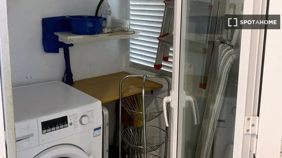 Kitchen of Apartments for share in Torrelodones  with Air Conditioner, Terrace and Furnished