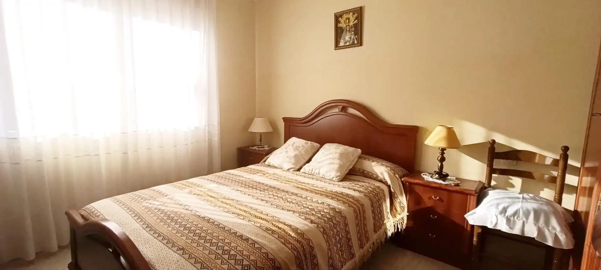 Habitación de Piso en venta en Mansilla de las Mulas con Calefacción y Amueblado