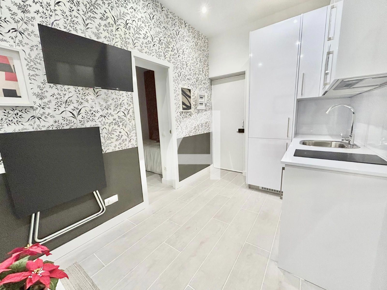 Cuina de Pis en venda en  Madrid Capital amb Aire condicionat, Calefacció i Moblat