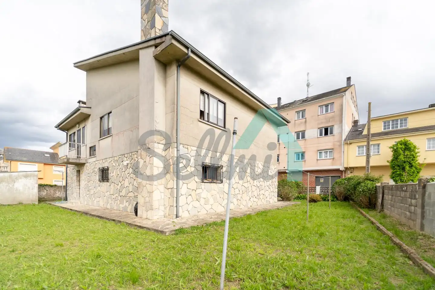 Vista exterior de Casa o chalet en venta en Ribadeo con Calefacción, Jardín privado y Parquet