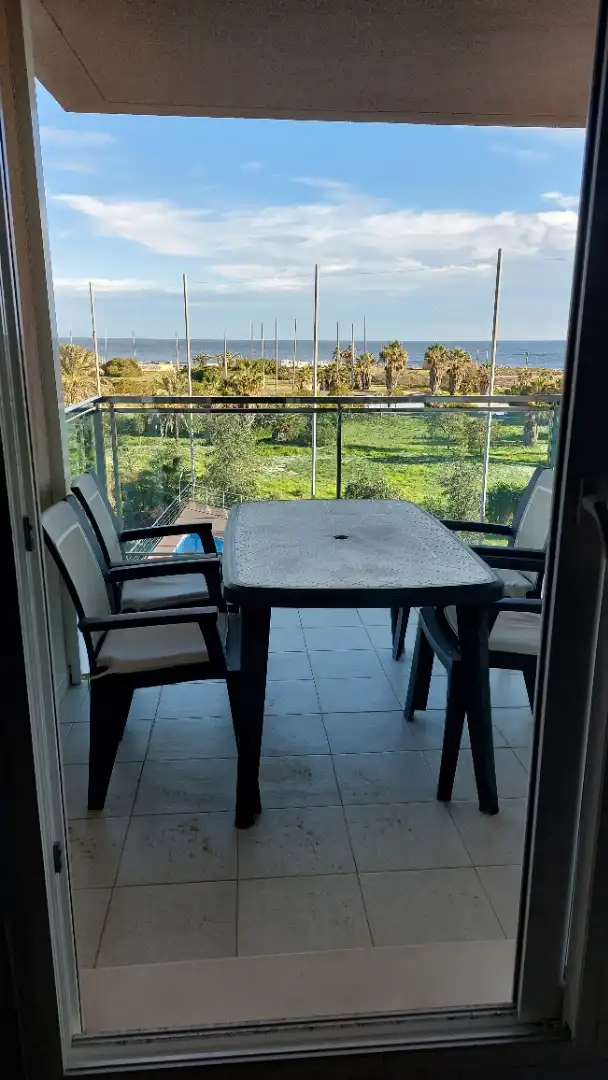 Terrasse von Wohnungen zur Miete in La Manga del Mar Menor mit Klimaanlage, Terrasse und Möbliert