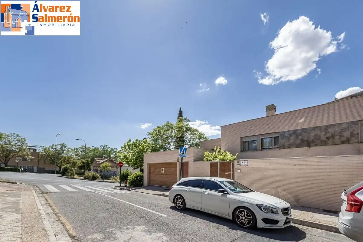Exterior view of Detached homes for sale in Granada