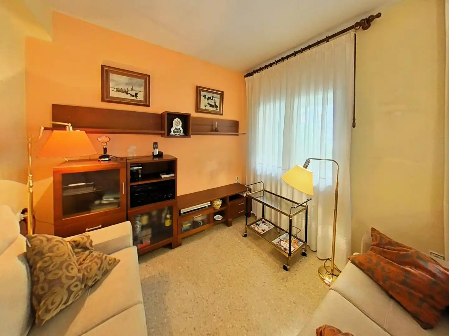 Living room of Flat for sale in Sabadell  with Air Conditioner, Heating and Storage room