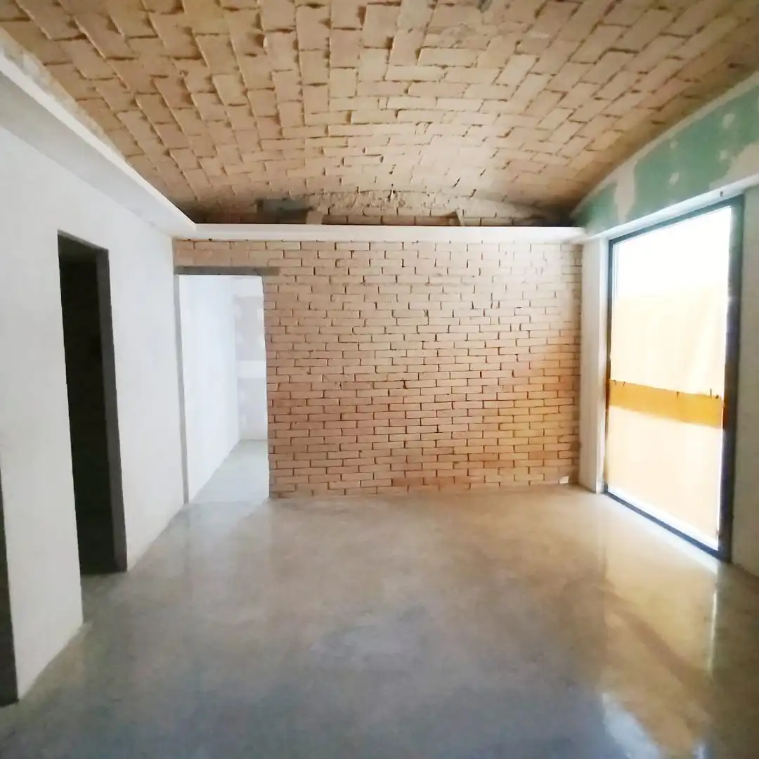 Gewerbefläche zur Miete in Ramon Vall
