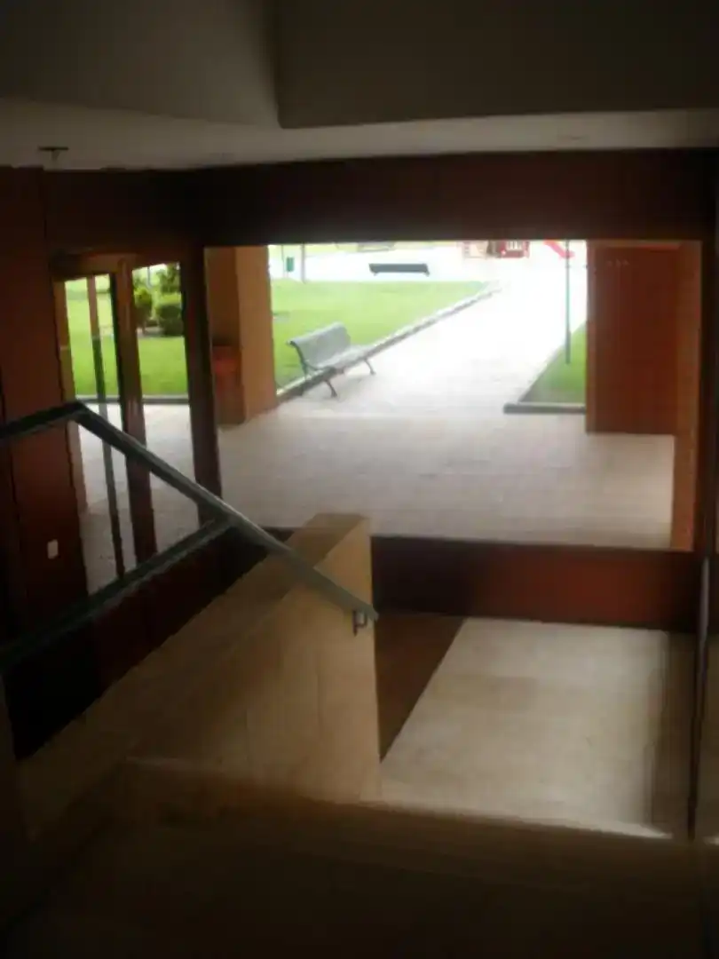 Piso en venta en Alcalá de Henares con Jardín privado, Piscina y Amueblado