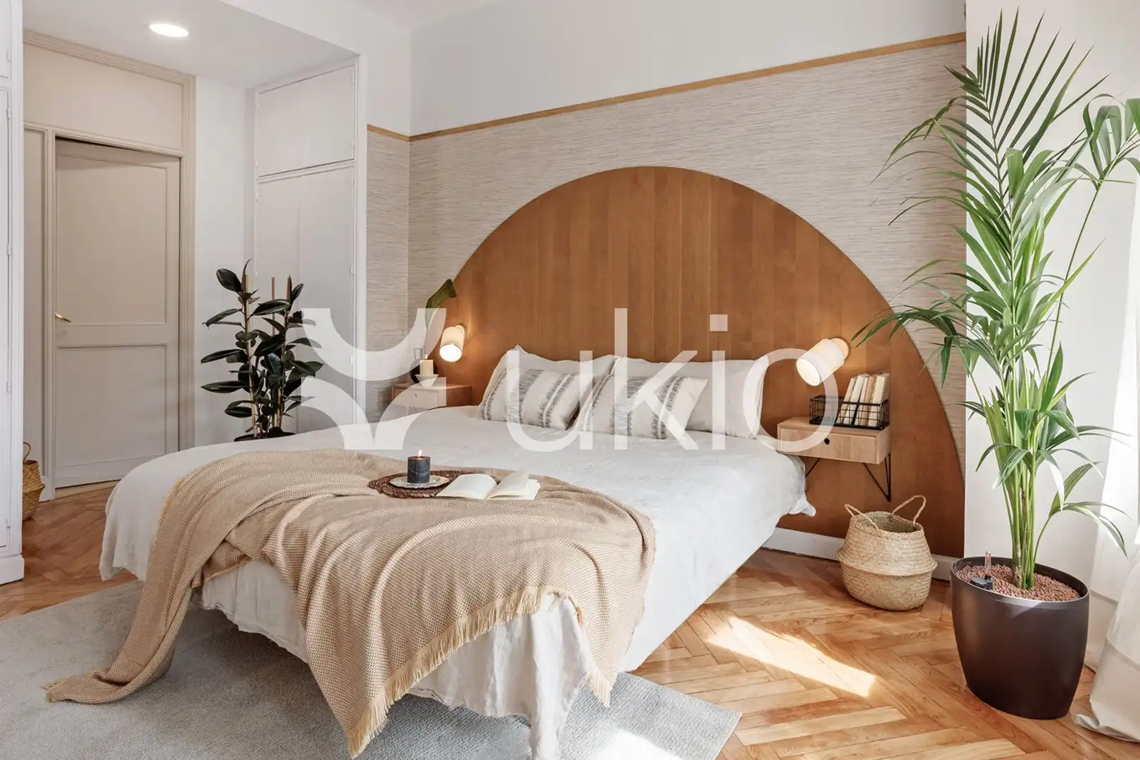 Bedroom of Apartments for rent in Madrid  with Air Conditioner, Heating and Terrace