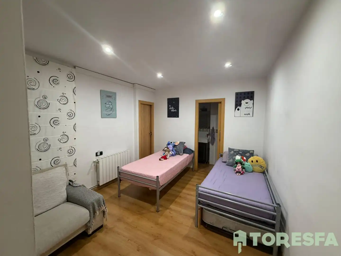 Flat for sale in Gavà  with Air Conditioner, Heating and Balcony