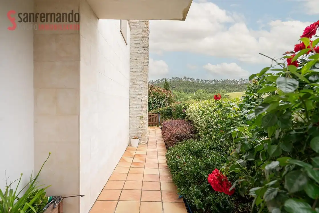 Terrassa de Casa o xalet en venda en Piélagos amb Calefacció, Jardí privat i Traster