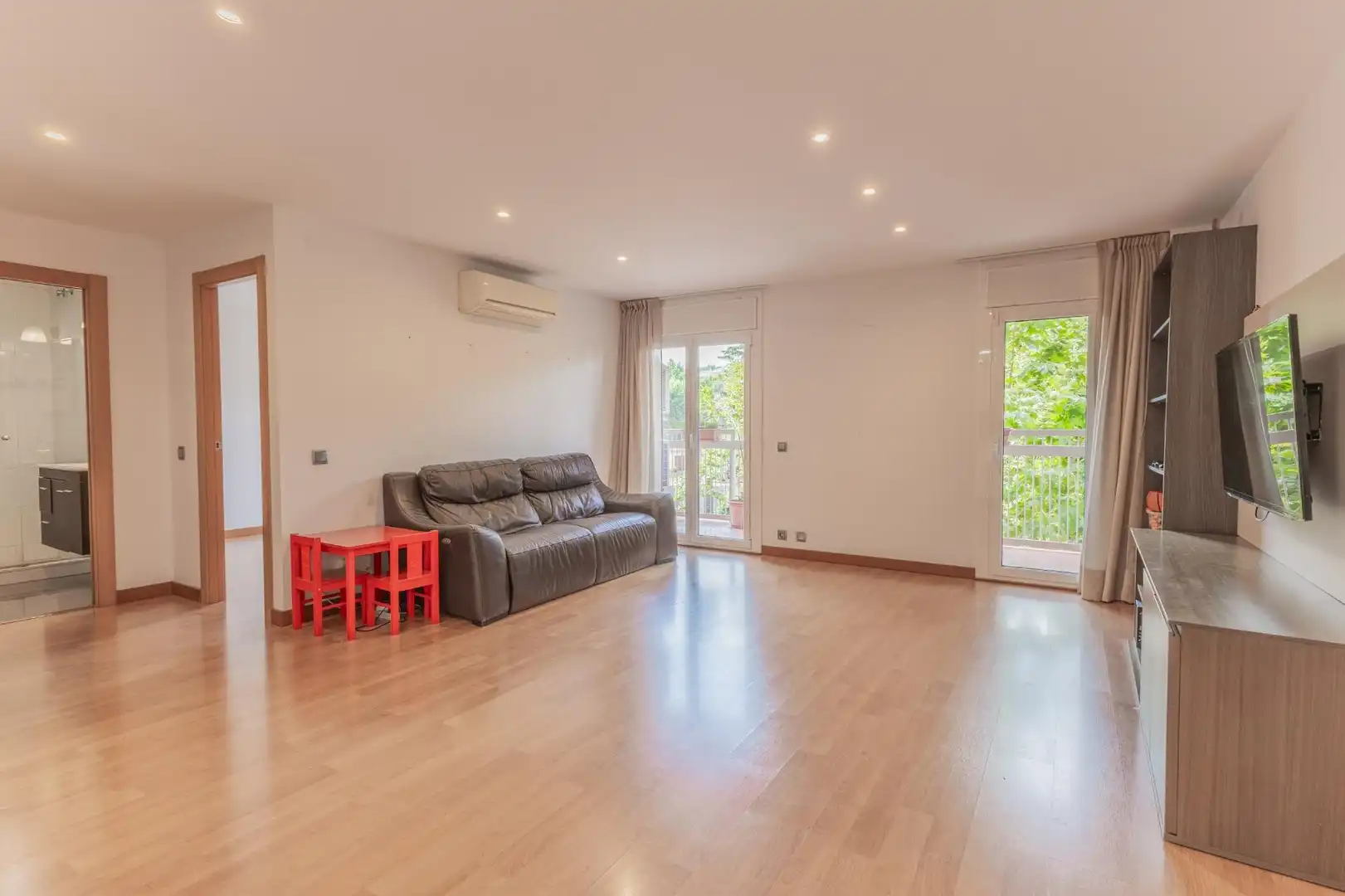 Sala de estar de Piso en venta en Mataró con Parquet