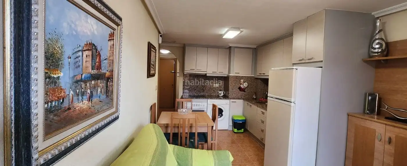 Duplex con piscina in vendita a Avenida de Palacios 26, imagen 2